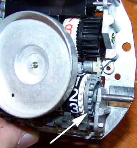 Volvo 240 odometer repair. Dave's Volvo Page.