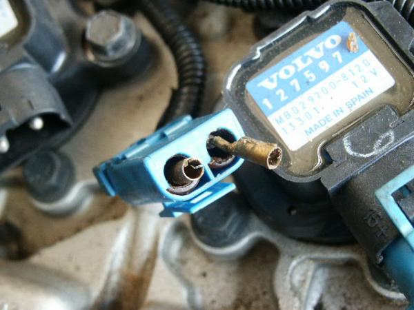 Volvo 2000-2004 S40 5cyl coil repair harness.