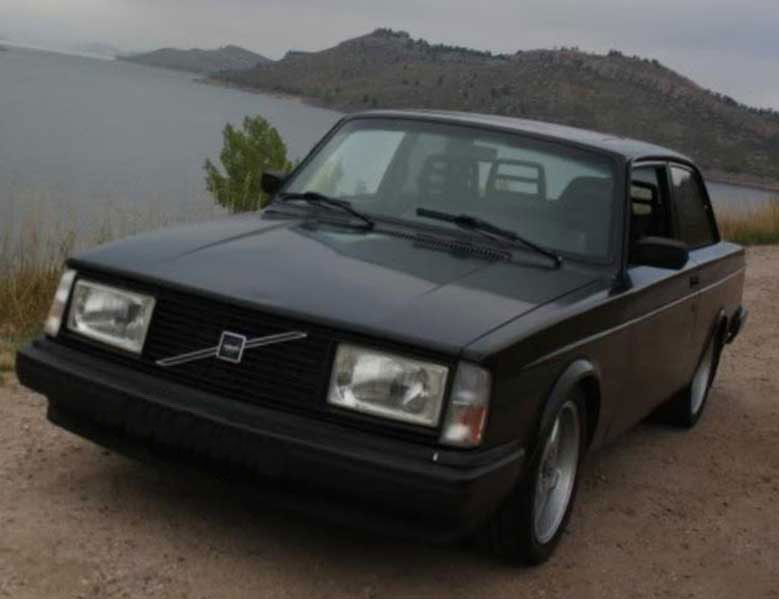 DavoS40 1983 Volvo 240 Turbo