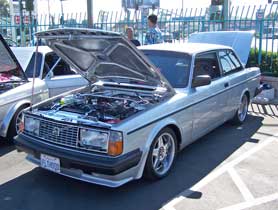 Jay's 1983 Volvo 242 Turbo