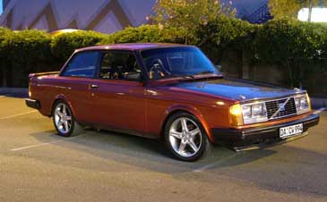 Doug's 1982 Volvo 242 Turbo